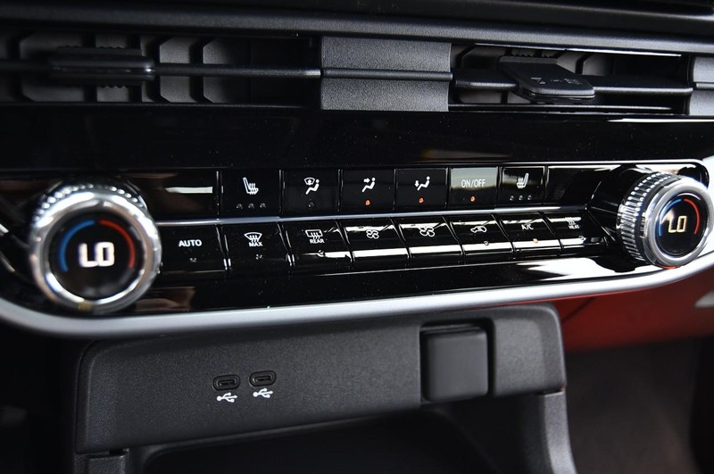 Honda Prologue Vehicle Image 15
