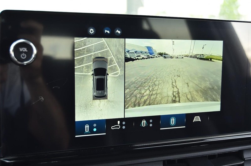 Honda Prologue Vehicle Image 13