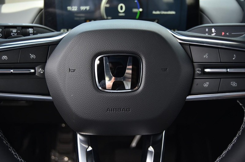 Honda Prologue Vehicle Image 18