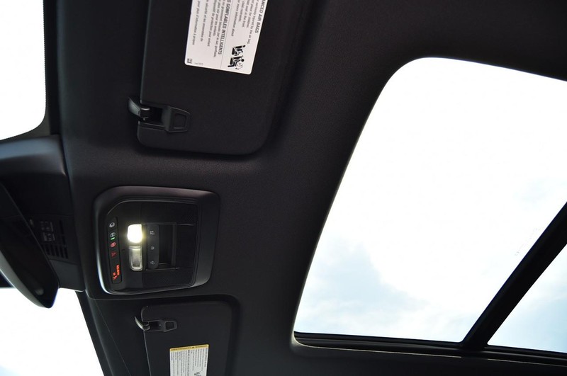 Honda Prologue Vehicle Image 21