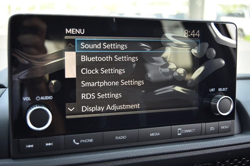 Honda CR-V Hybrid Vehicle Image 13