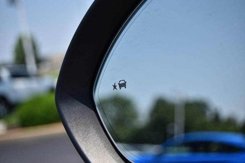 Buick Envision Vehicle Image 10