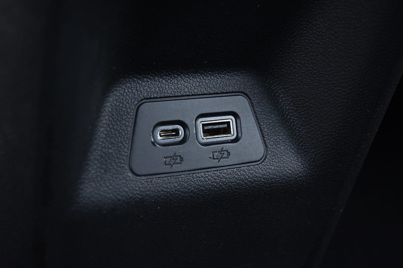Buick Envision Vehicle Image 24