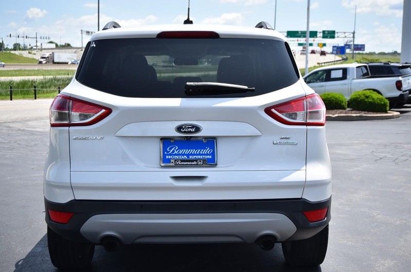 Ford Escape Vehicle Image 06
