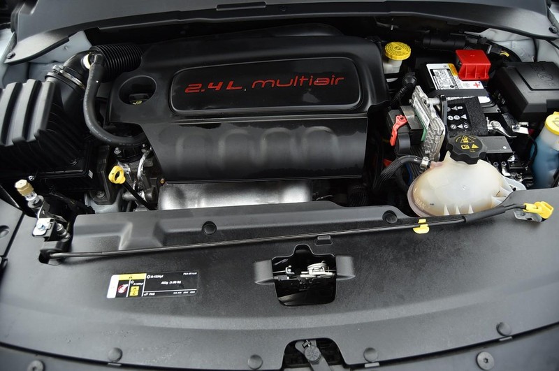 Jeep Compass Vehicle Image 26