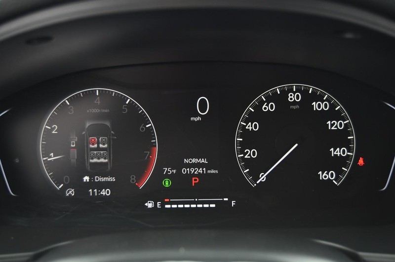 Honda Civic Sedan Vehicle Image 12