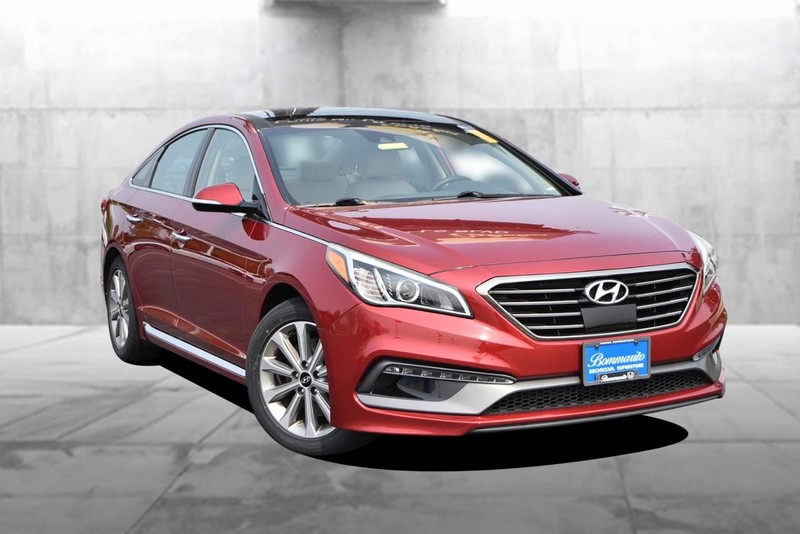 Hyundai Sonata Vehicle Image 02