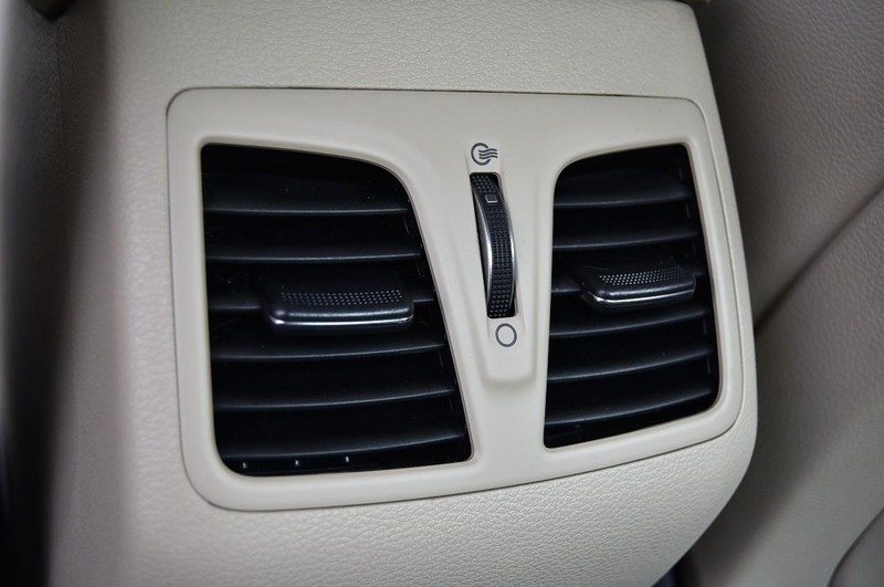 Hyundai Sonata Vehicle Image 24