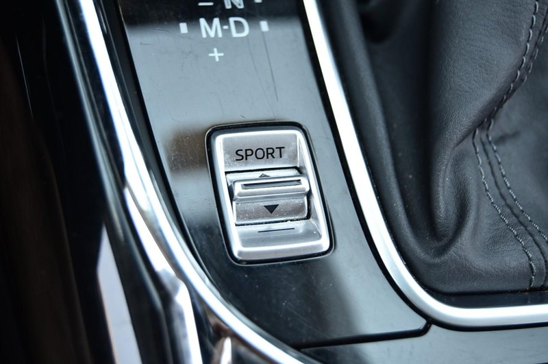 Mazda CX-9 Vehicle Image 15