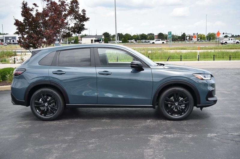 Honda HR-V Vehicle Image 05