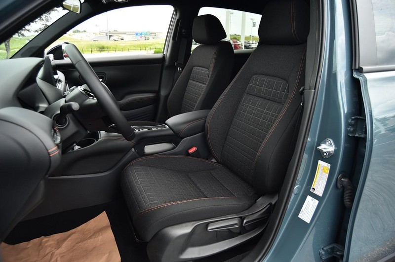 Honda HR-V Vehicle Image 20