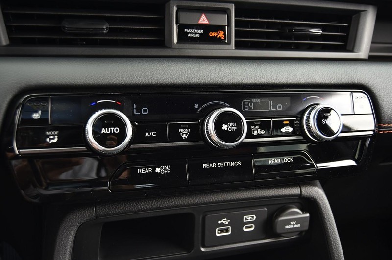 Honda Pilot Vehicle Image 17