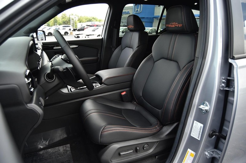Honda Pilot Vehicle Image 23
