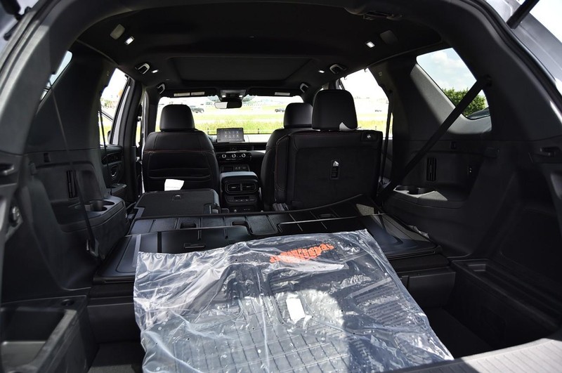 Honda Pilot Vehicle Image 30
