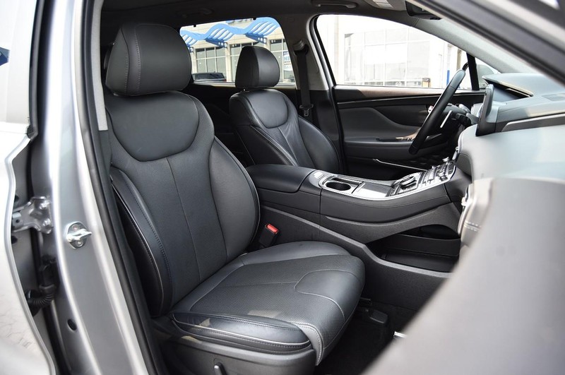 Hyundai Santa Fe Vehicle Image 20