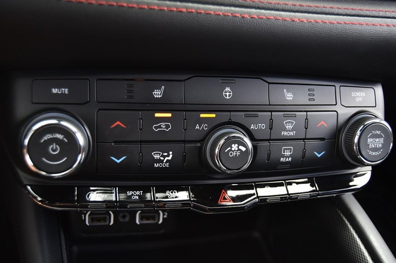 Dodge Durango Vehicle Image 14