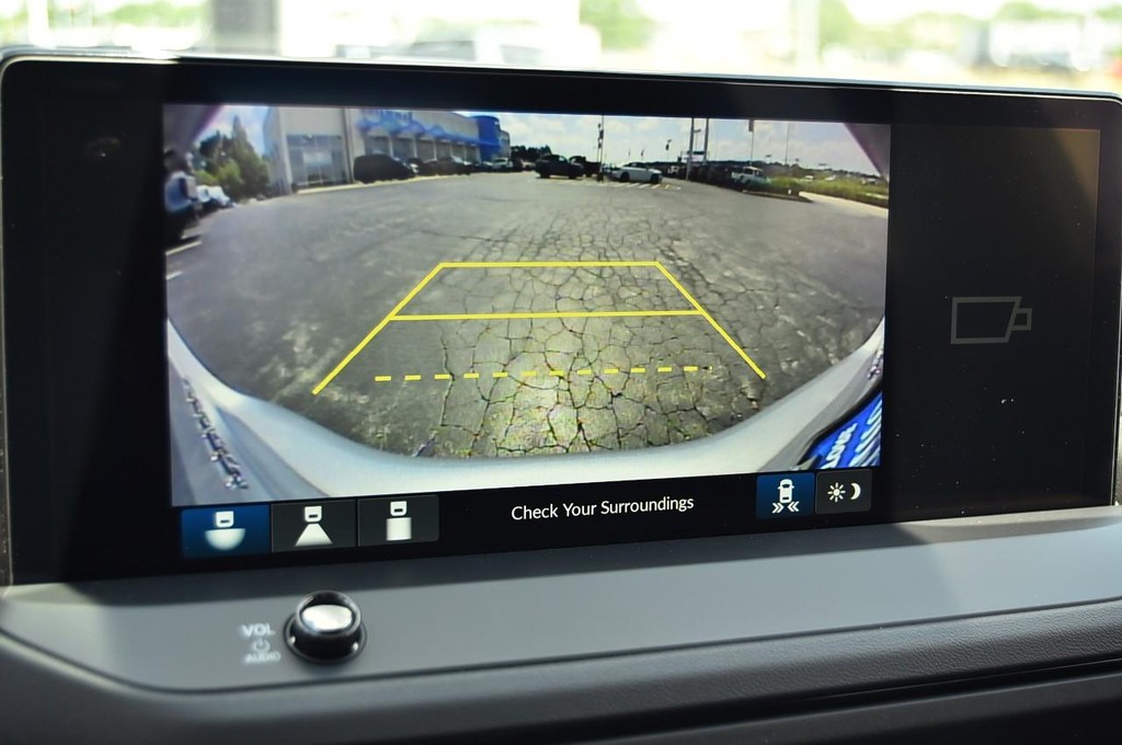 Honda Accord Hybrid Vehicle Image 11