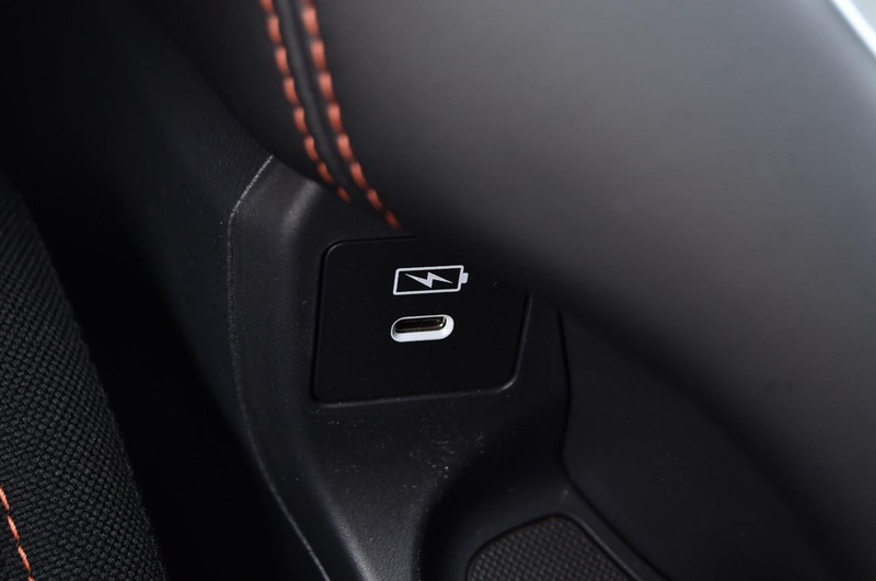 Honda HR-V Vehicle Image 17