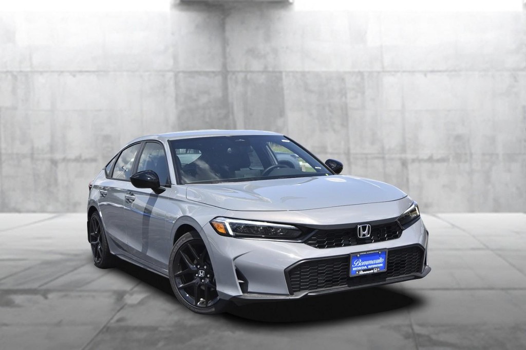 Honda Civic Hatchback Vehicle Image 02