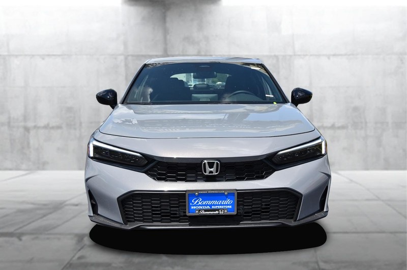 Honda Civic Hatchback Vehicle Image 04