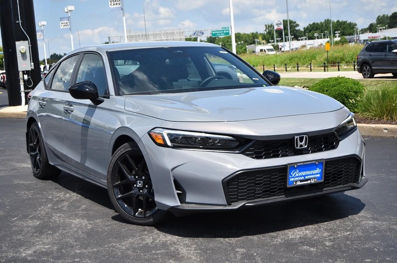 Honda Civic Hatchback Vehicle Image 02