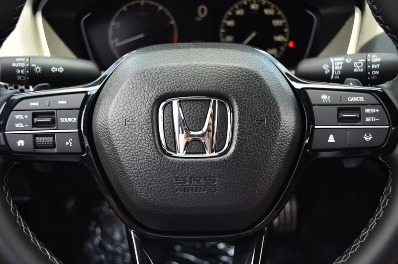 Honda Civic Hatchback Vehicle Image 17