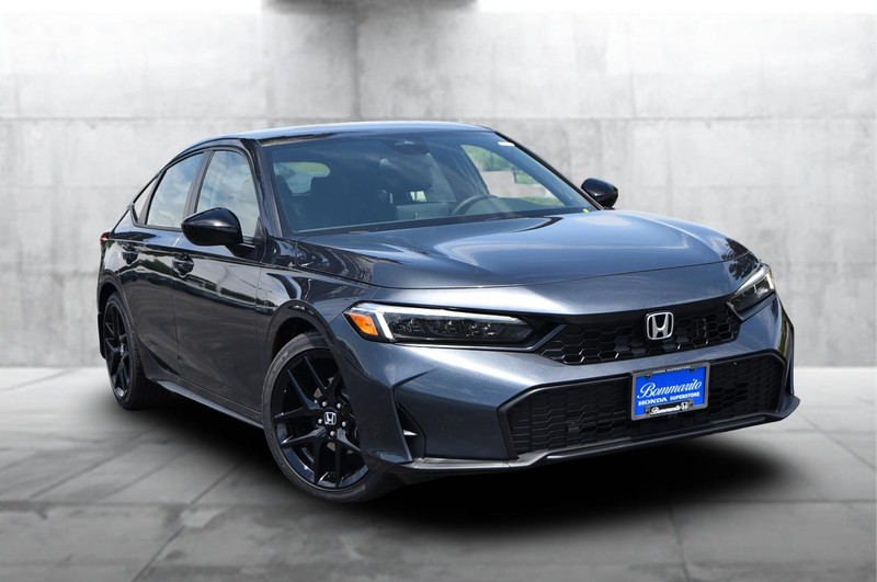 Honda Civic Hatchback Vehicle Image 02