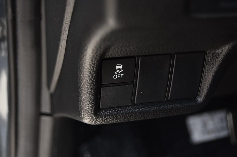 Honda Civic Hatchback Vehicle Image 10