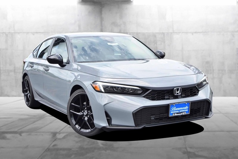 Honda Civic Hatchback Vehicle Image 02