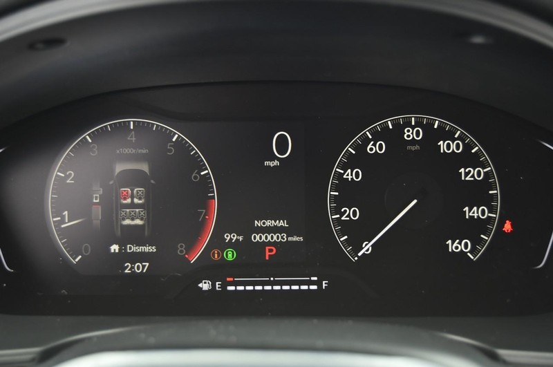 Honda Civic Hatchback Vehicle Image 11