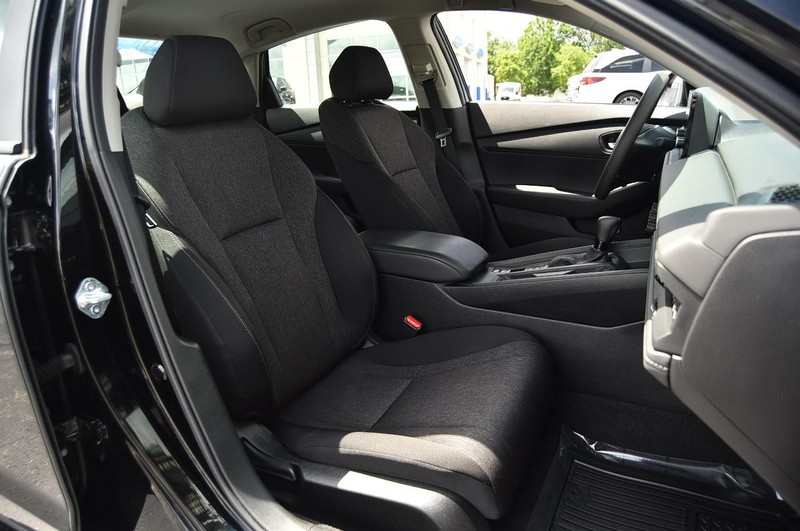 Honda Accord Sedan Vehicle Image 18
