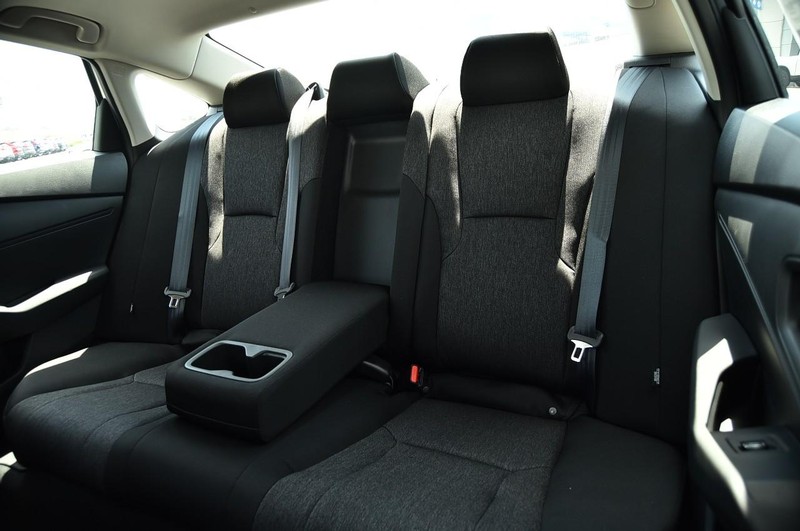 Honda Accord Sedan Vehicle Image 20