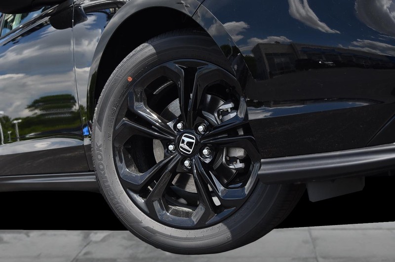 Honda Accord Sedan Vehicle Image 03