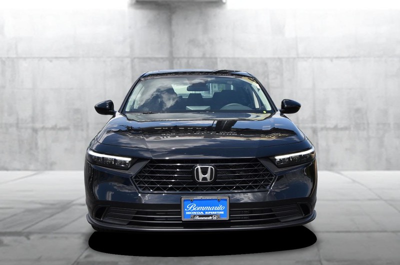 Honda Accord Sedan Vehicle Image 04