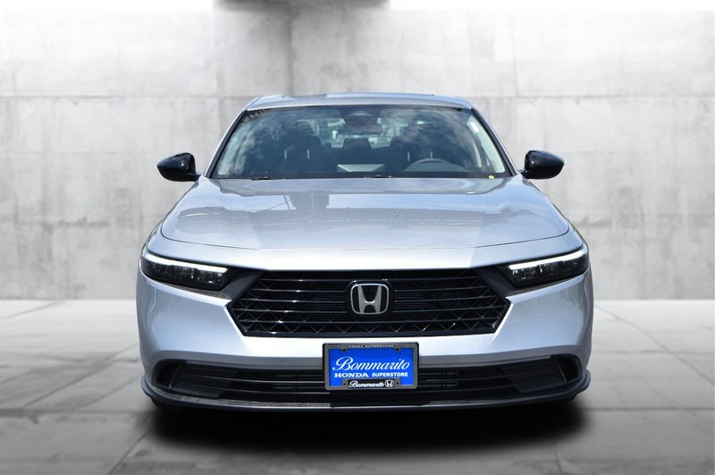 Honda Accord Sedan Vehicle Image 04