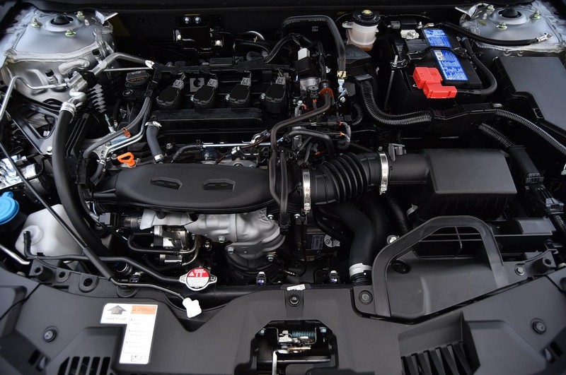 Honda Accord Sedan Vehicle Image 23