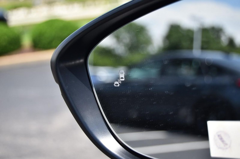 Honda Accord Hybrid Vehicle Image 10