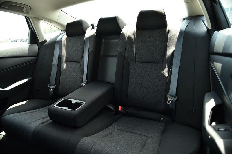 Honda Accord Sedan Vehicle Image 20
