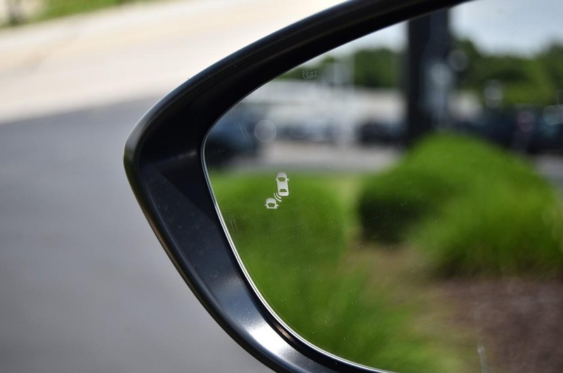 Honda Accord Sedan Vehicle Image 09