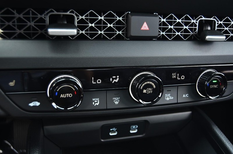 Honda Accord Sedan Vehicle Image 13