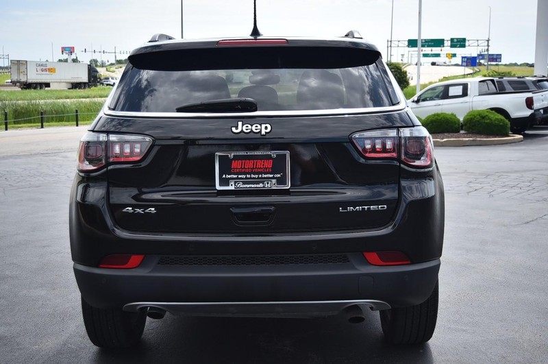 Jeep Compass Vehicle Image 06