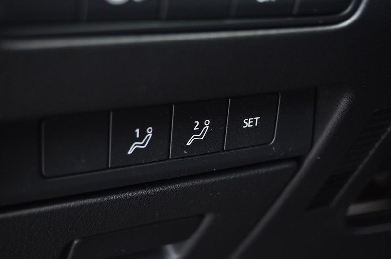 Mazda Mazda3 Hatchback Vehicle Image 12