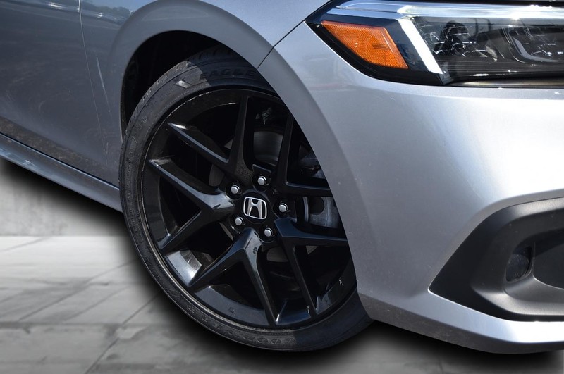 Honda Civic Sedan Vehicle Image 03