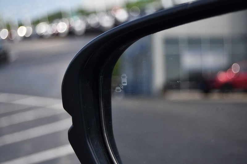 Honda HR-V Vehicle Image 09