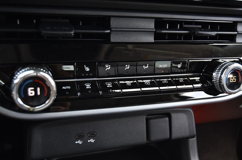 Honda Prologue Vehicle Image 16