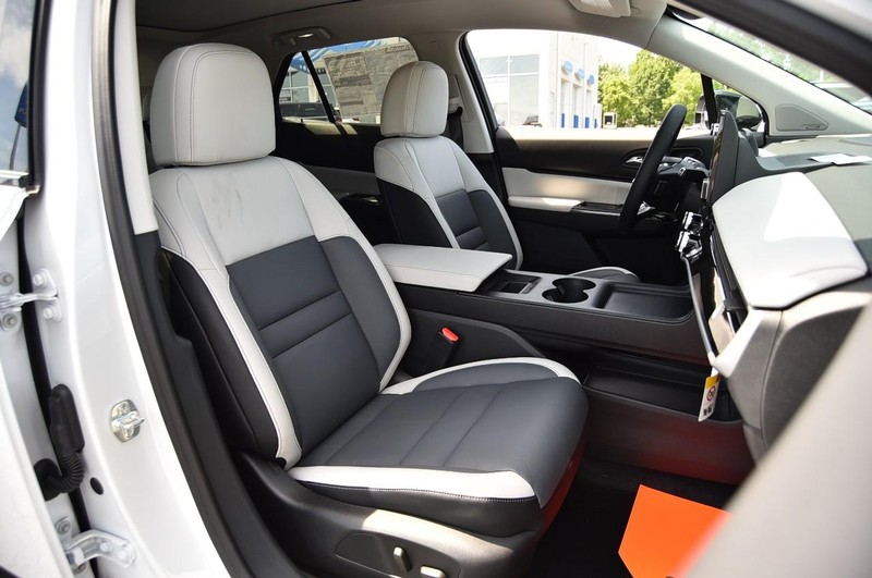 Honda Prologue Vehicle Image 21