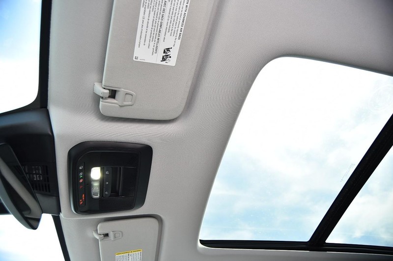 Honda Prologue Vehicle Image 22