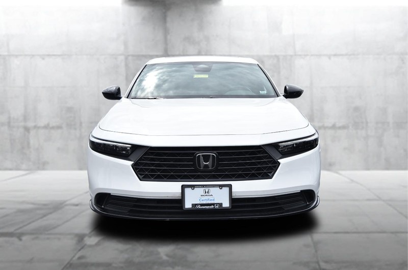 Honda Accord Hybrid Vehicle Image 04