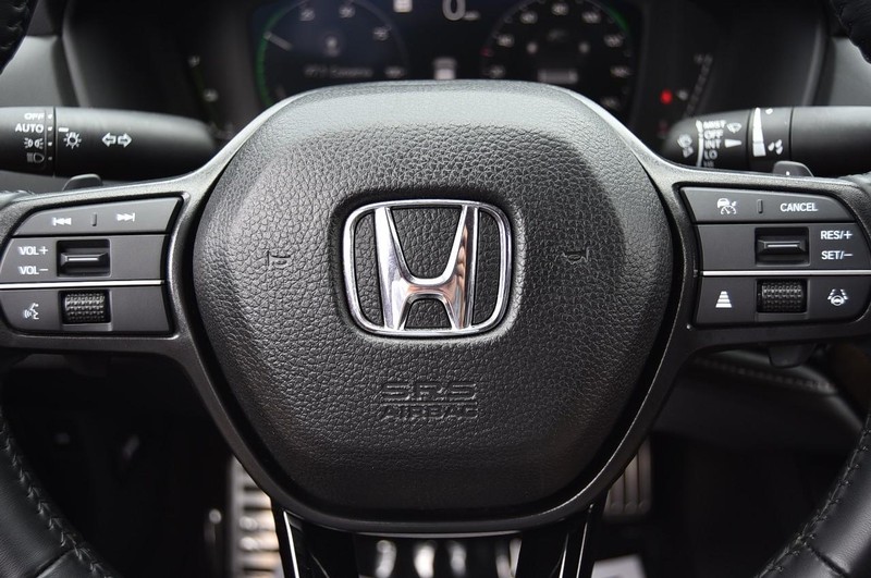 Honda Accord Hybrid Vehicle Image 17