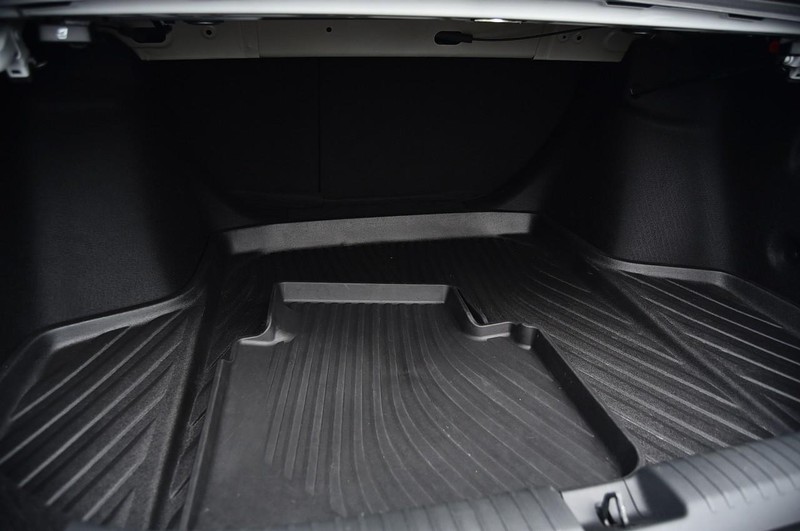 Honda Accord Hybrid Vehicle Image 21